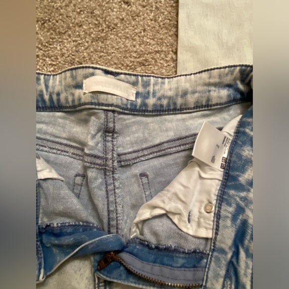 Uniqlo Lightwash Skinny Jean Size 24 - Picture 4 of 5